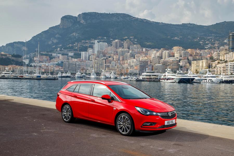  Vauxhall Astra Sports Tourer BiTurbo 2016 года  (фото 29 из 30)